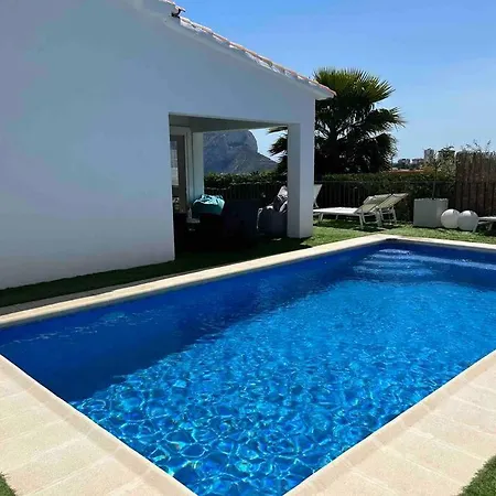 Villa Bonita Con Piscina Privada Y Vistas Al Mar *